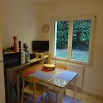 Nocleg ze śniadaniem Le Hameau 3*